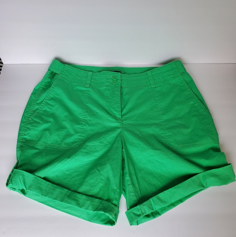 NWT Green Nautica Shorts